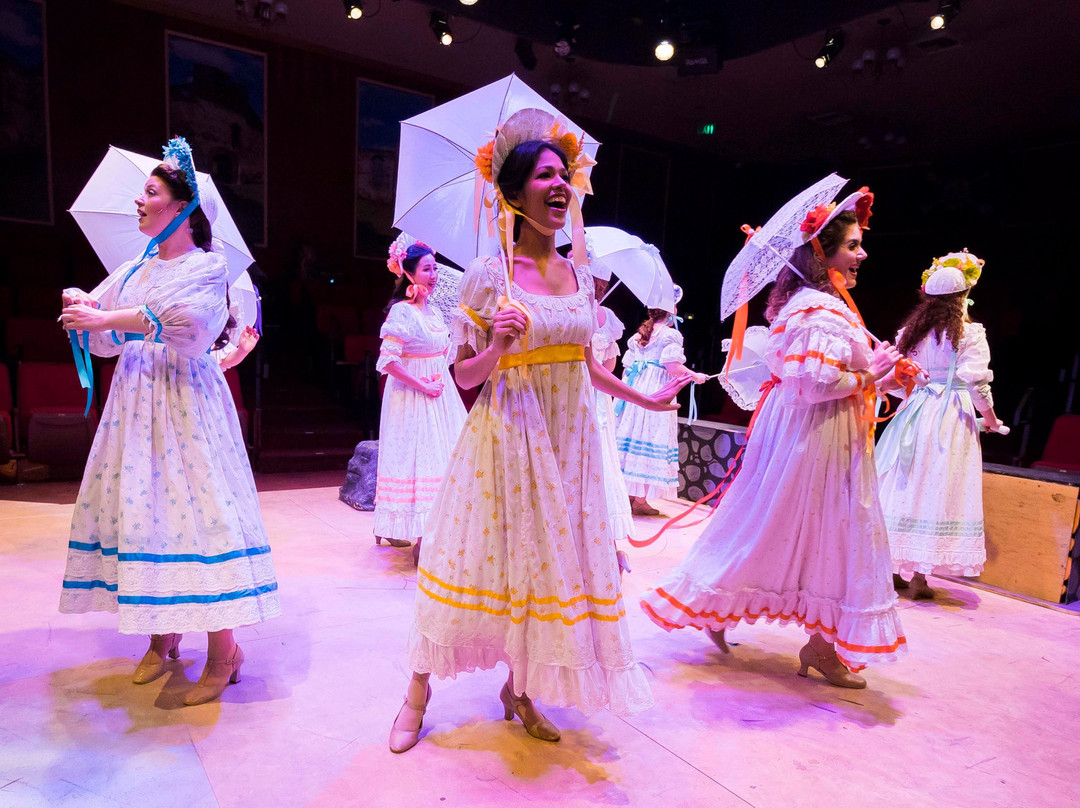 Glendale Center Theater-格伦代尔必去景点