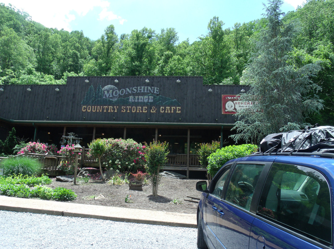 Moonshine Ridge Country Store & Cafe-塞维尔维尔必去景点