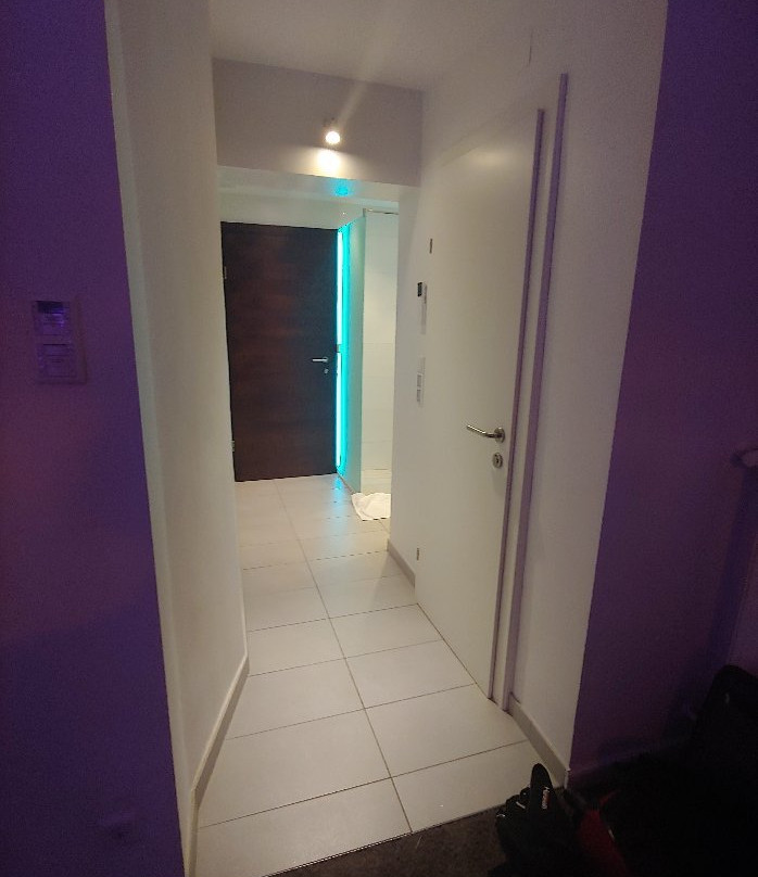 Motel Checkin-24主图