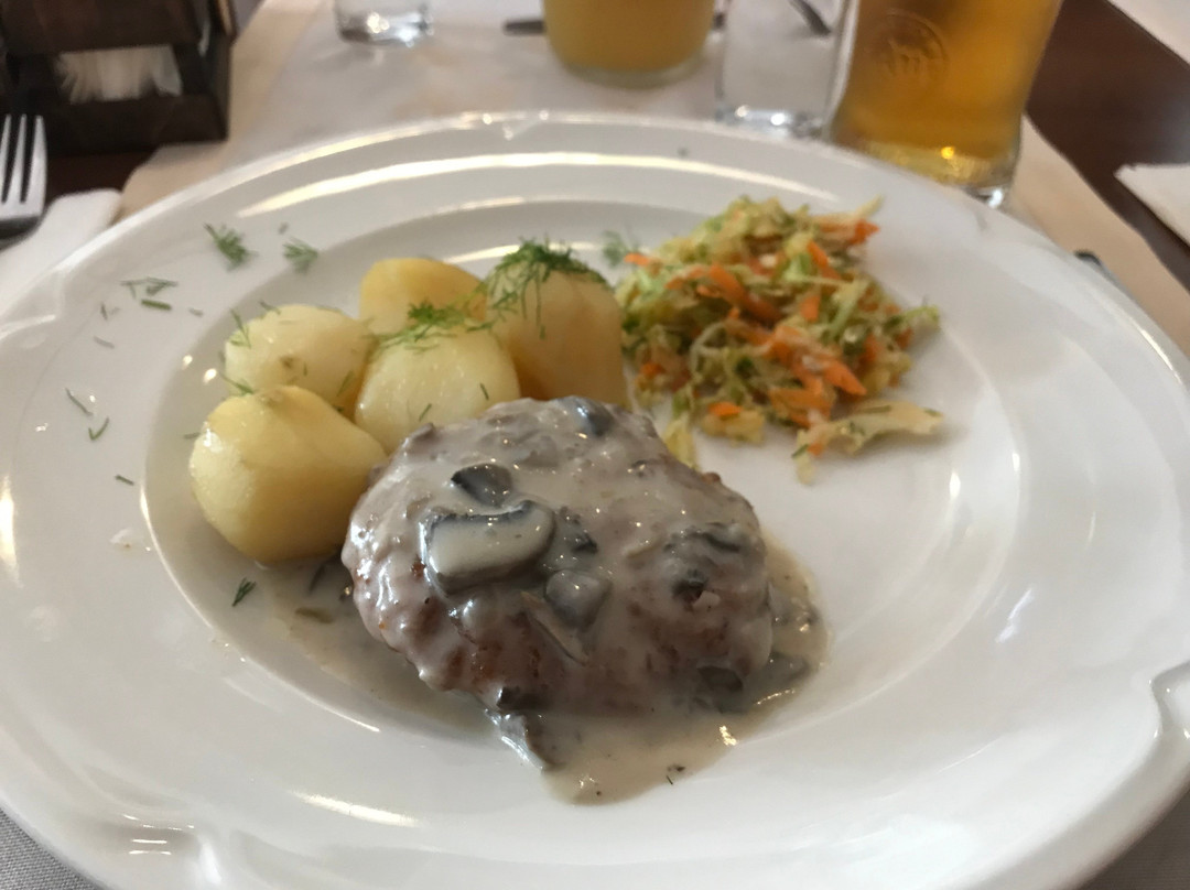 Gosciniec Na Rozdrozu主图
