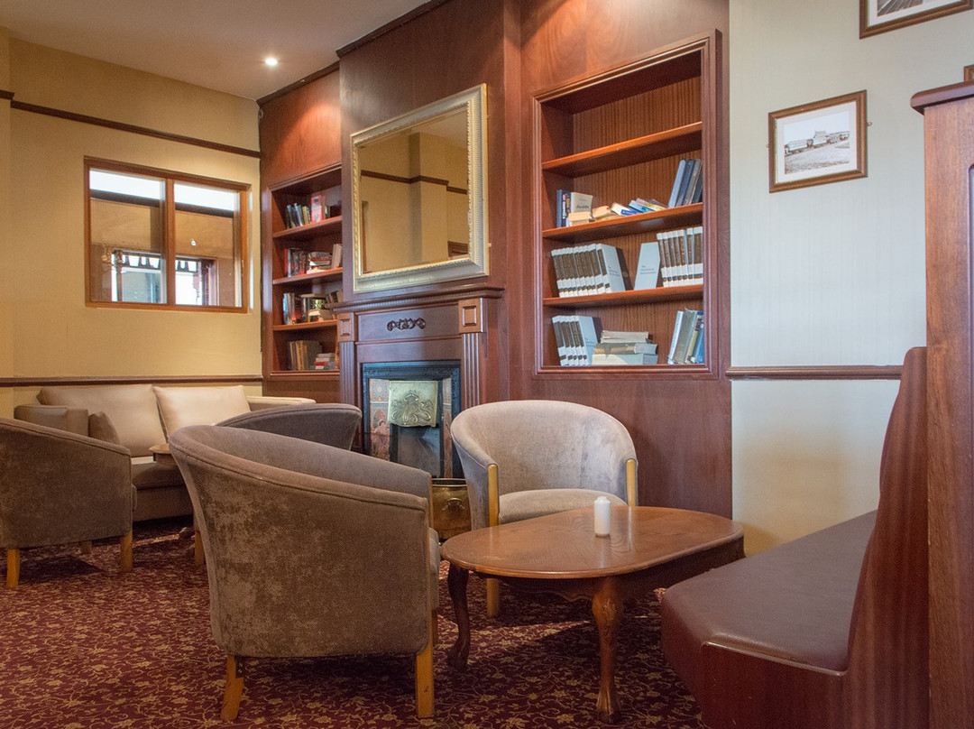 Kilkee Bay Hotel主图