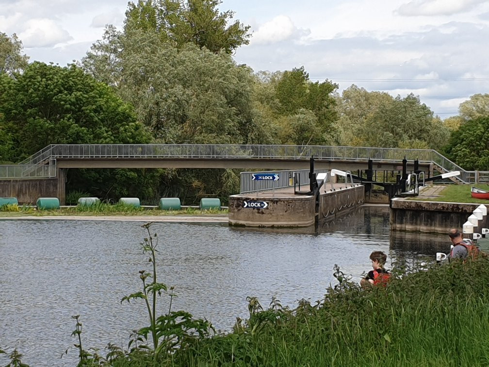 The Bedford to Sandy rail walk景点图片