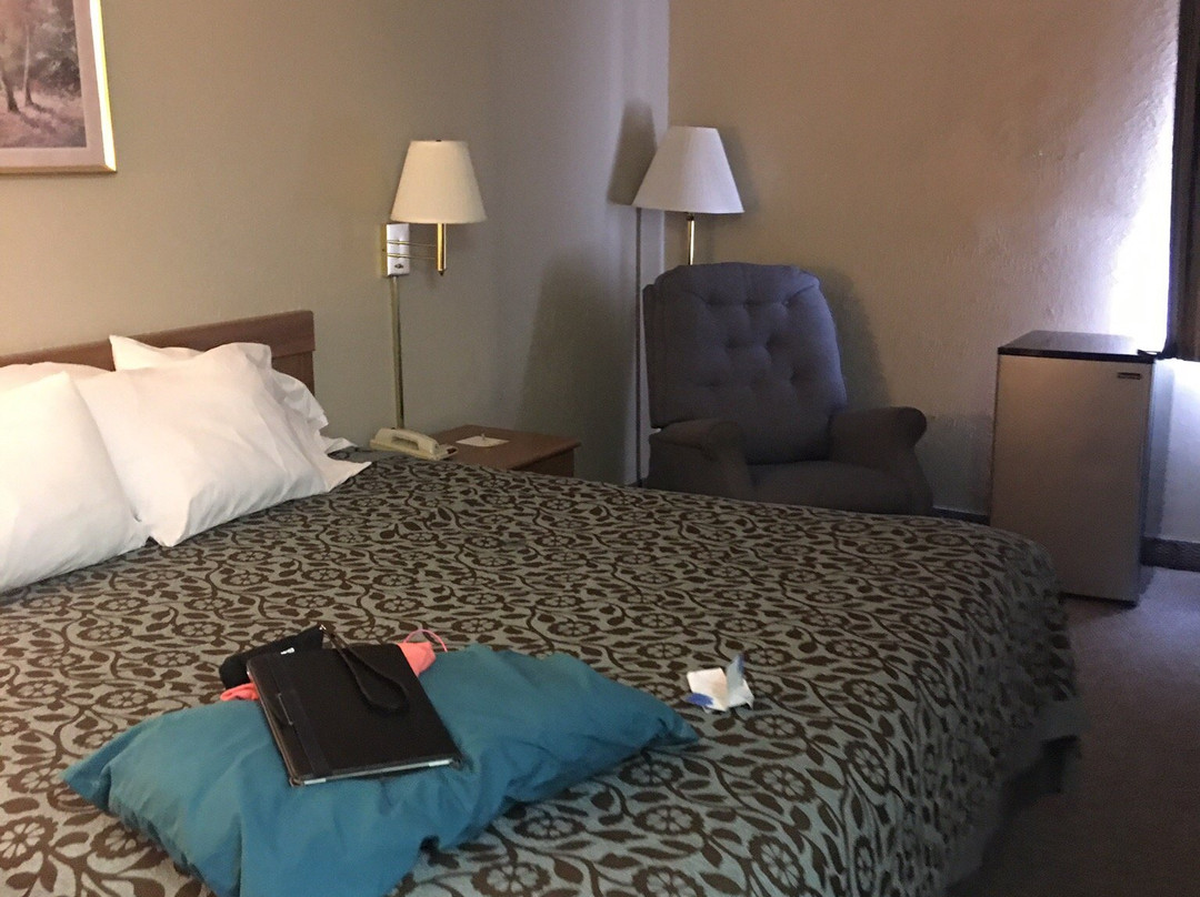 Days Inn by Wyndham El Paso主图