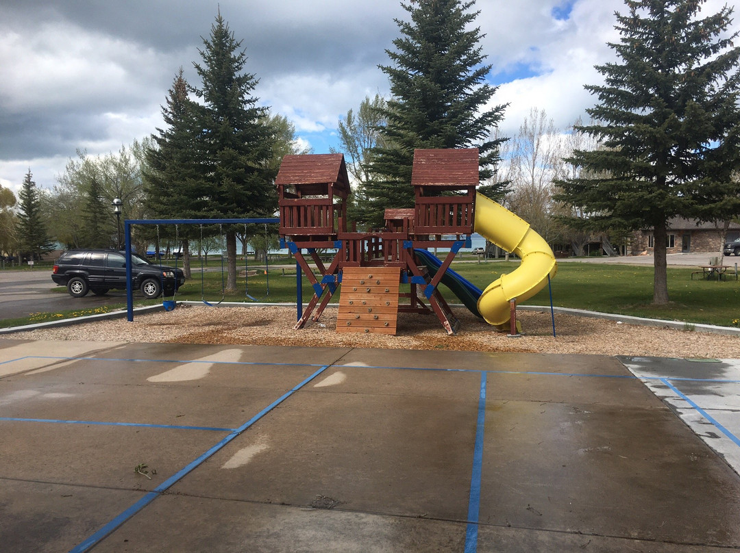 Sun Outdoors Garden City Utah主图