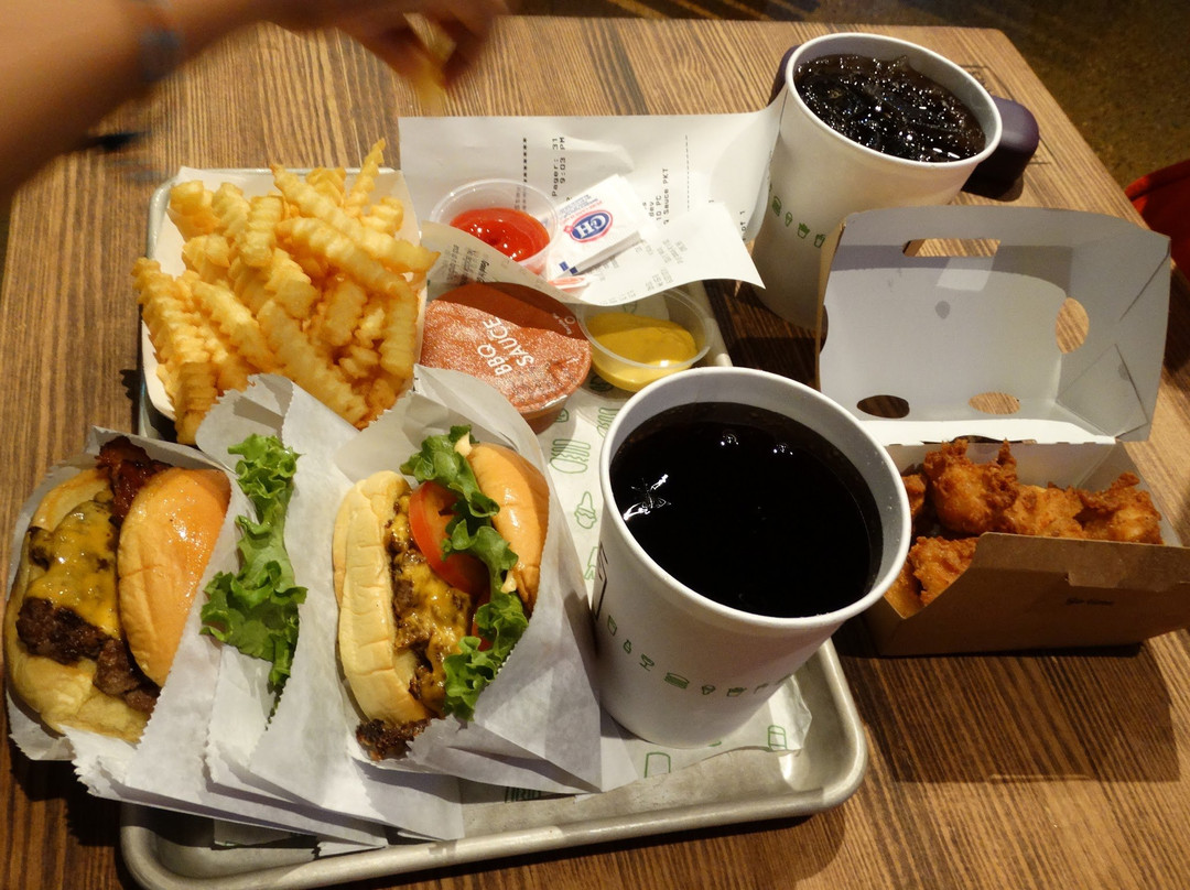 Shake Shack Burbank