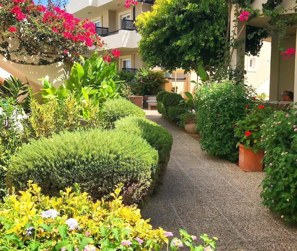 Corinna Mare Suites & Studios主图