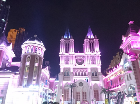 光谷多莫大教堂-武汉市必去景点