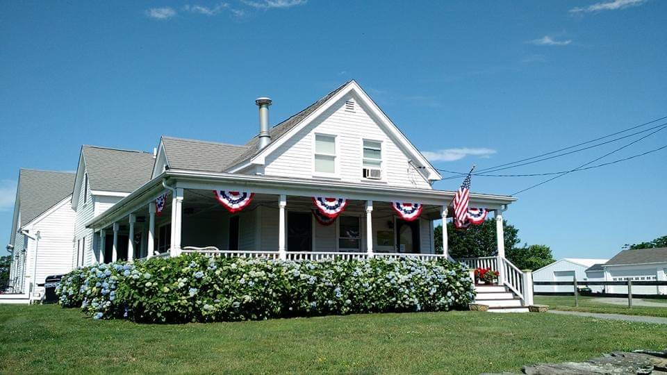 Escobar's Farmhouse Inn-官方