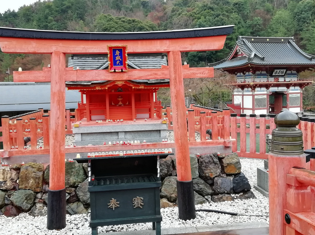 Katsuo-ji Temple Bentendo景点图片