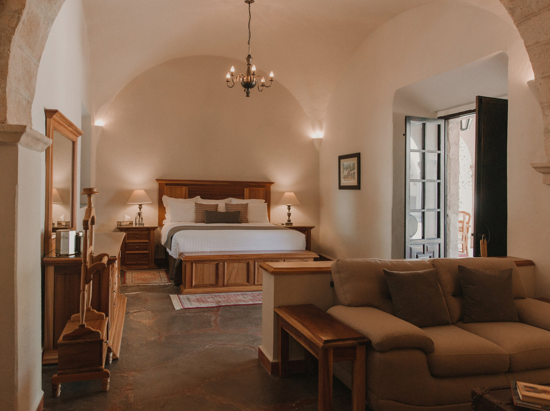 Meson Real De Plata主图