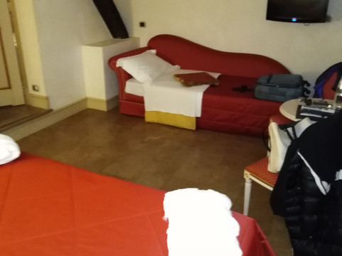 卡弗尔酒店主图