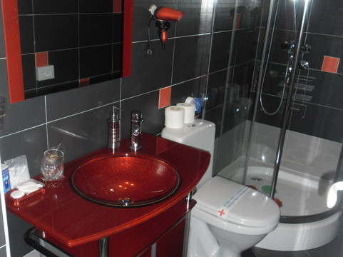 加尔尼拉马酒店主图