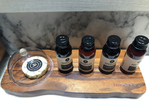 Hougoumont Hotel主图