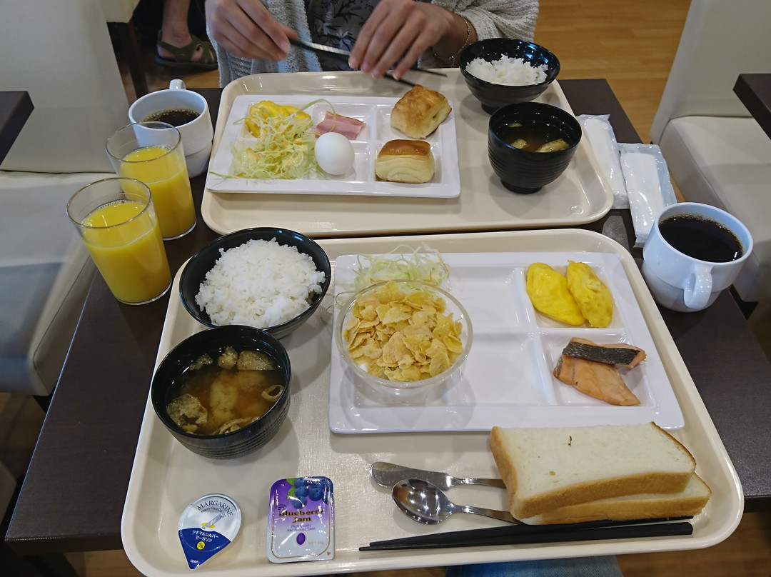 大津石山雷亚酒店主图
