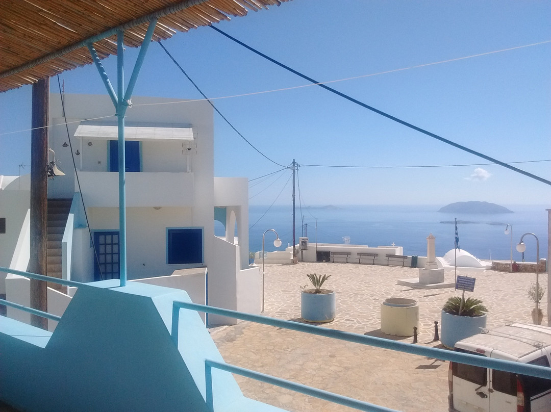 Meltemi Rooms and Studios