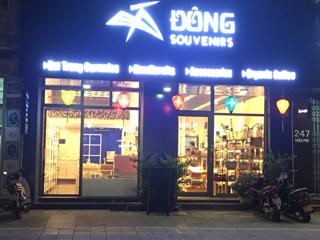 A Dong Souvenir & Coffee-岘港必去景点