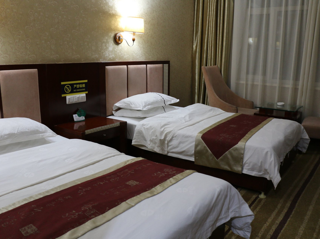 蕴德大酒店主图