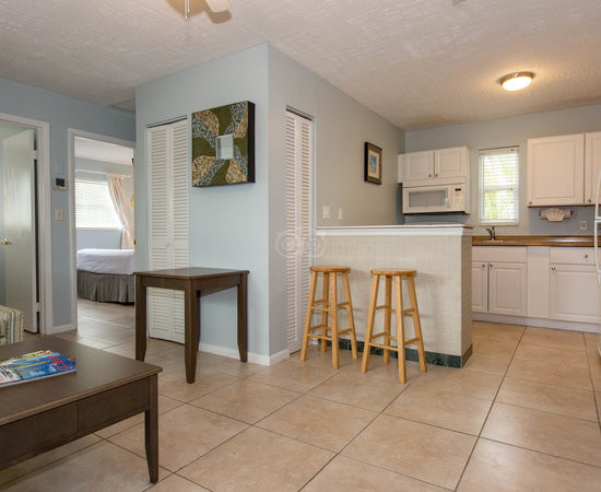 Marco Island Lakeside Inn主图