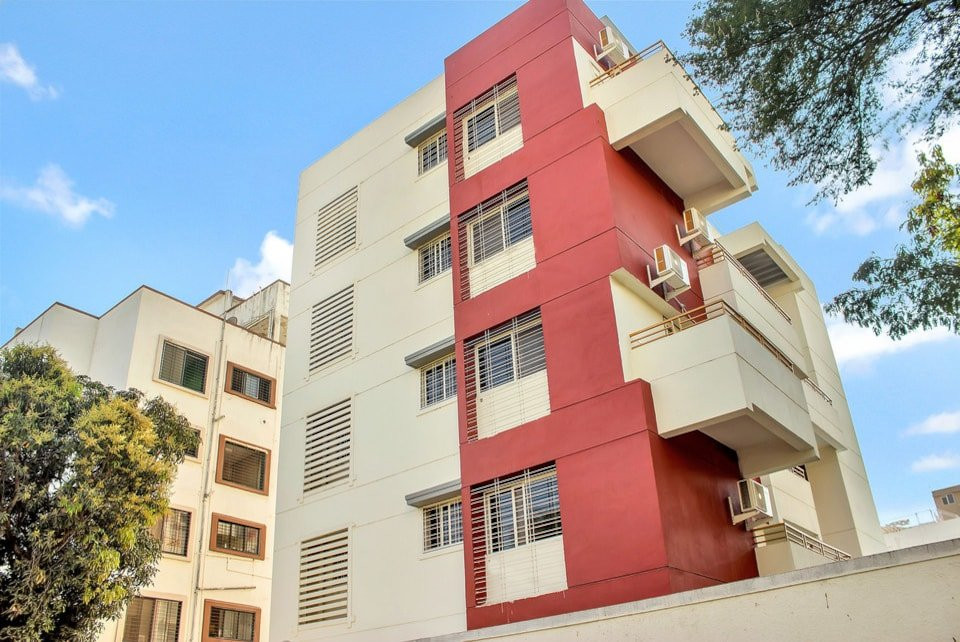 OYO 12042 Green Olives Apartments主图