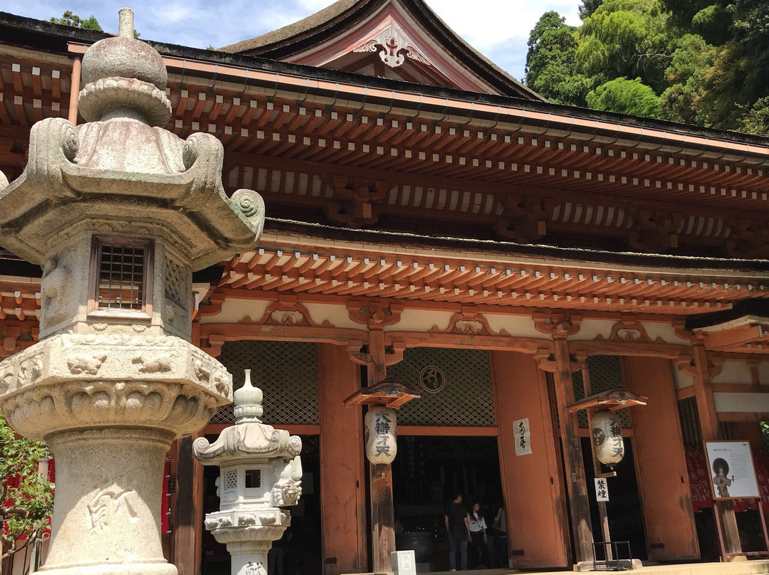 Hogon-ji Temple-长滨市必去景点