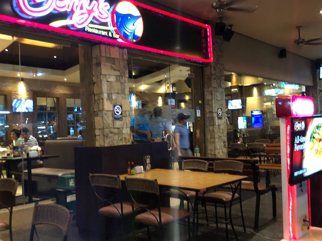 Gerry's Restaurant and Bar