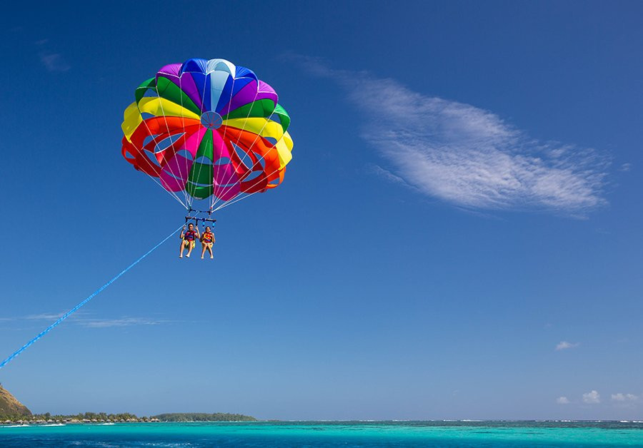 Moorea Parasailing-莫雷阿岛必去景点