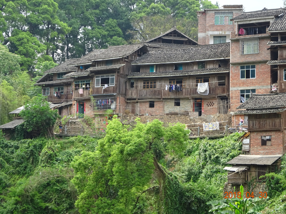 岜团桥景点图片
