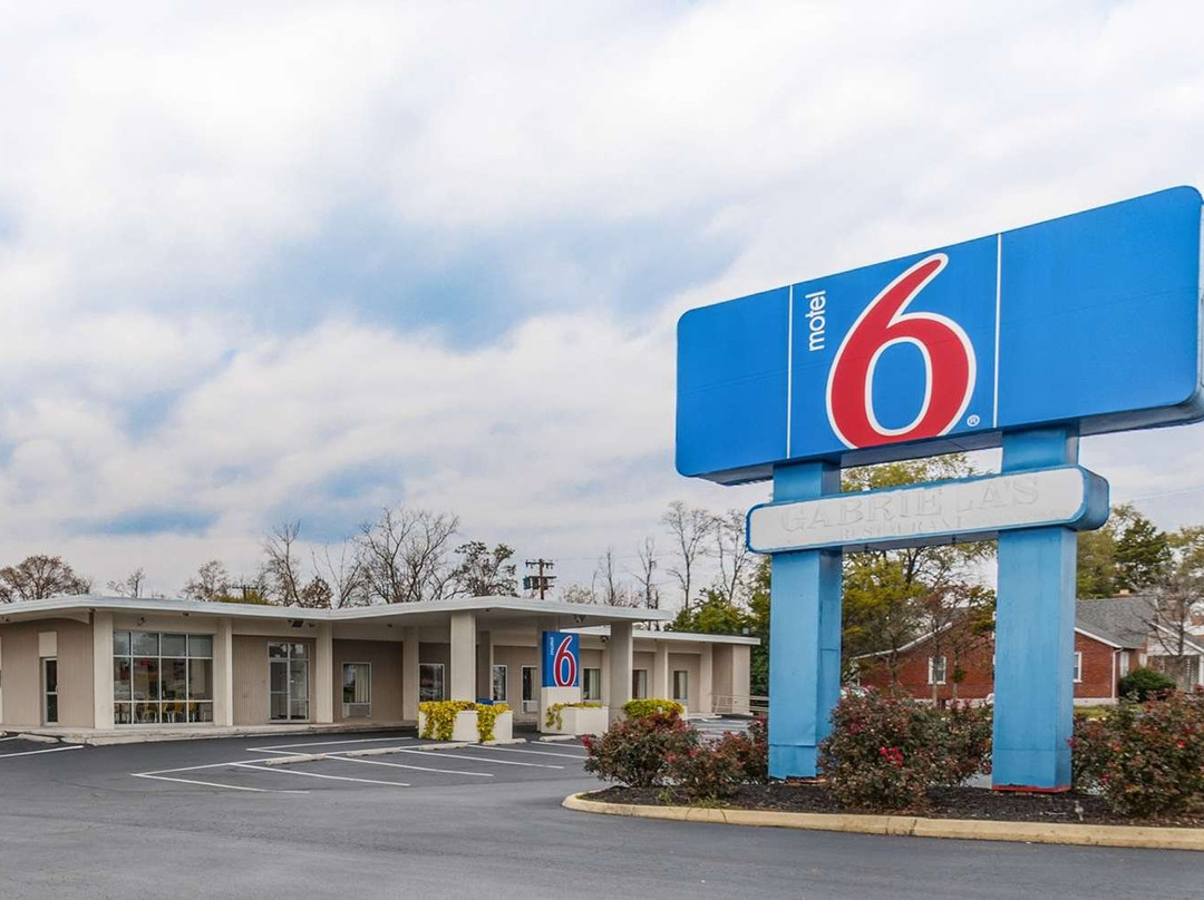 Motel 6 Winchester主图