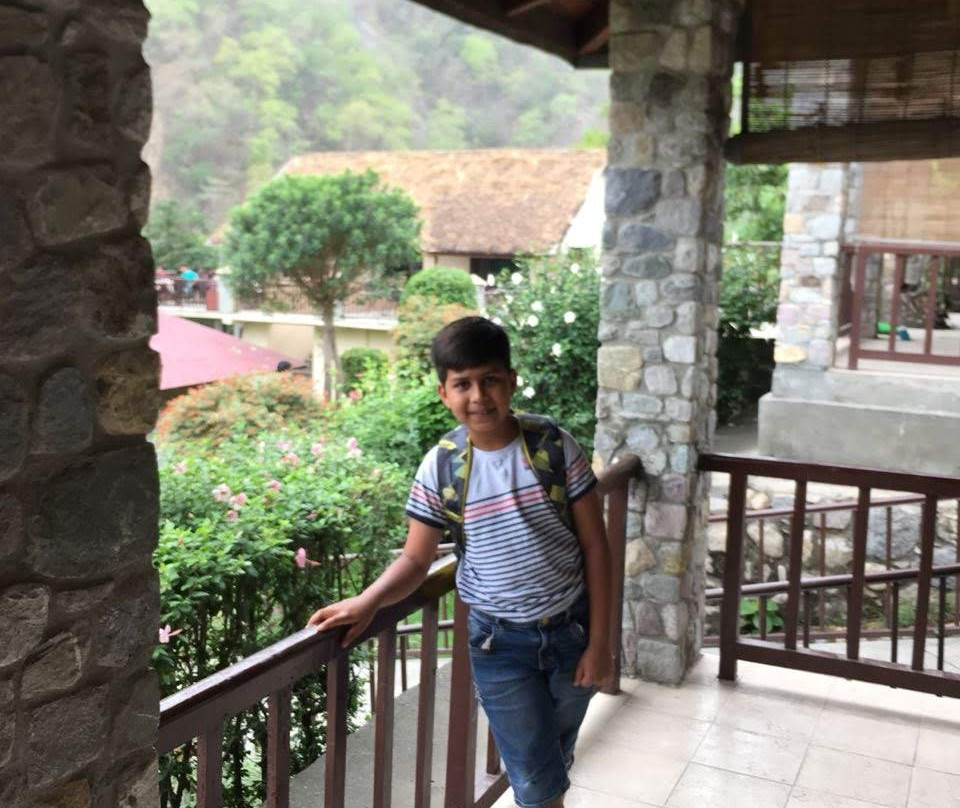 Sterling Corbett主图