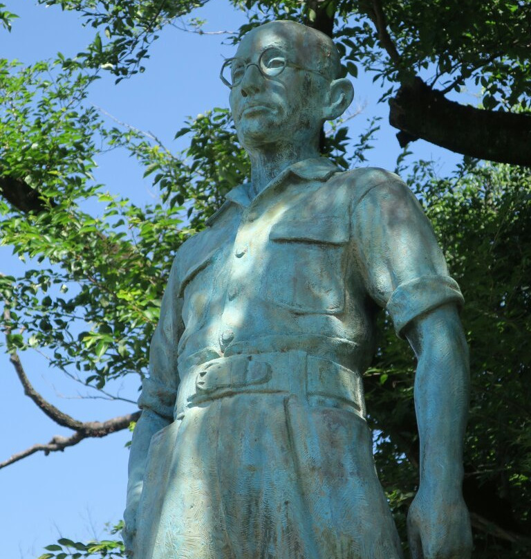 Tokugawa Yoshichika Statue-小牧市必去景点