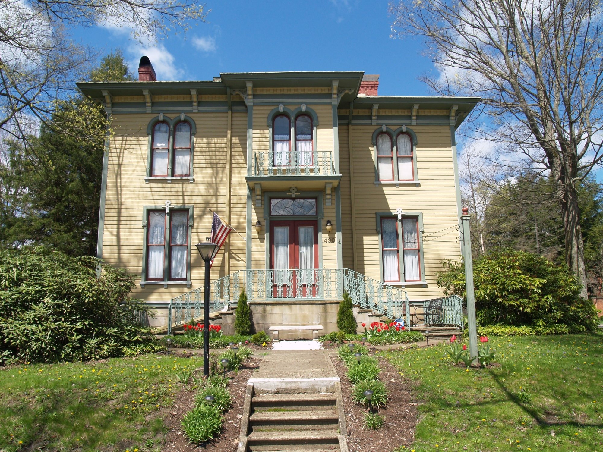 McMullen House Bed & Breakfast LLC-官方