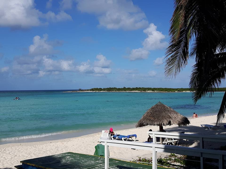 Hotel Brisas Covarrubias主图