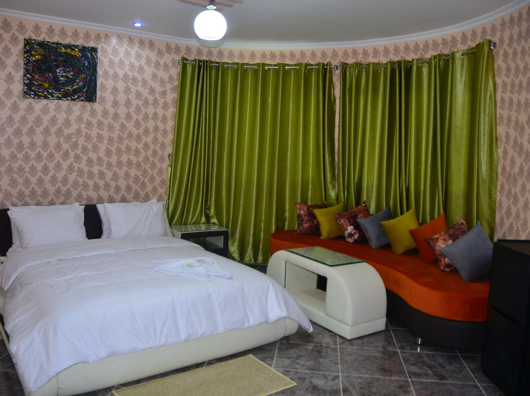 Hotel Hadaik Ain Asserdoune主图