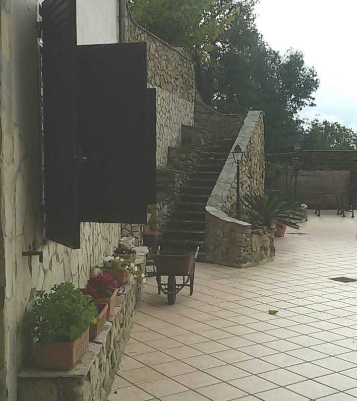 La vecchia fattoria主图