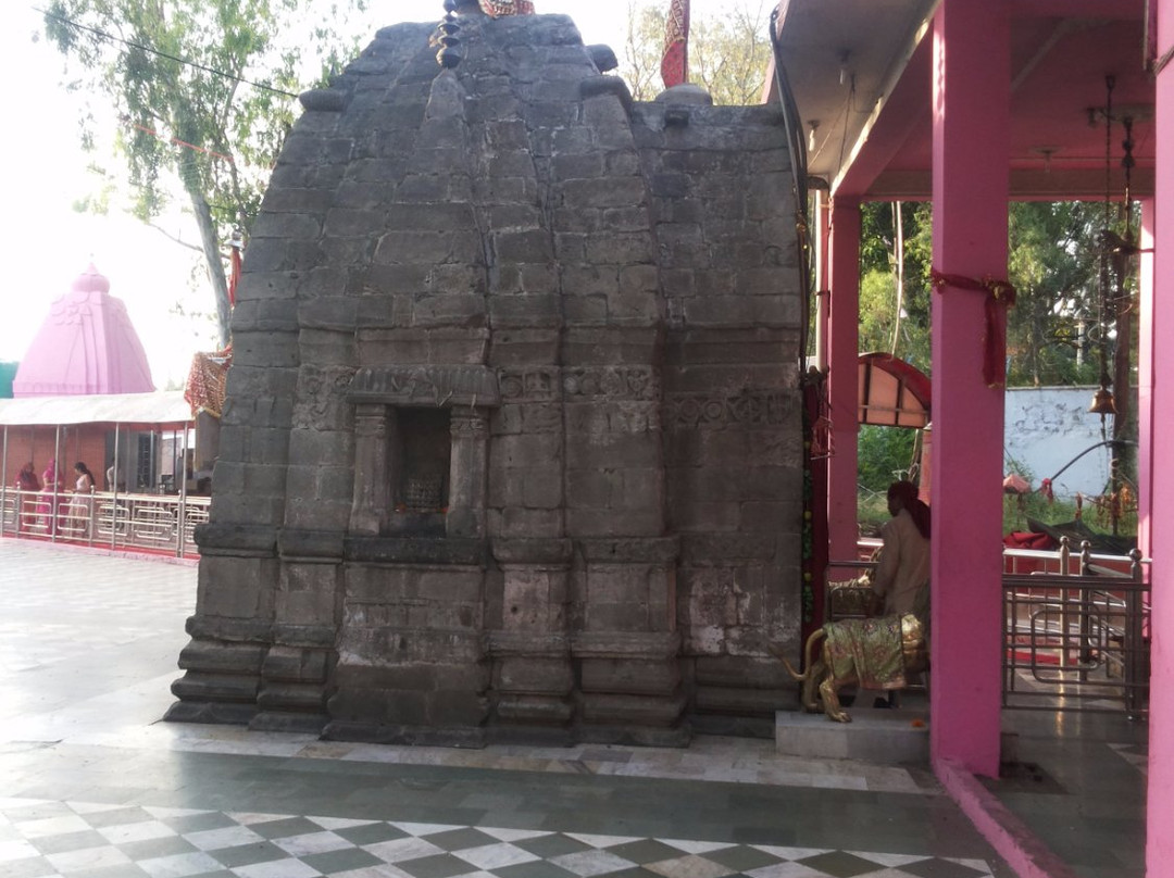 Kol Kandoli Mata Mandir-Nagrota必去景点