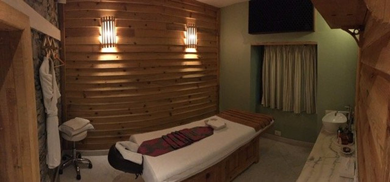 The Little Salon & Spa Shed-马苏里必去景点