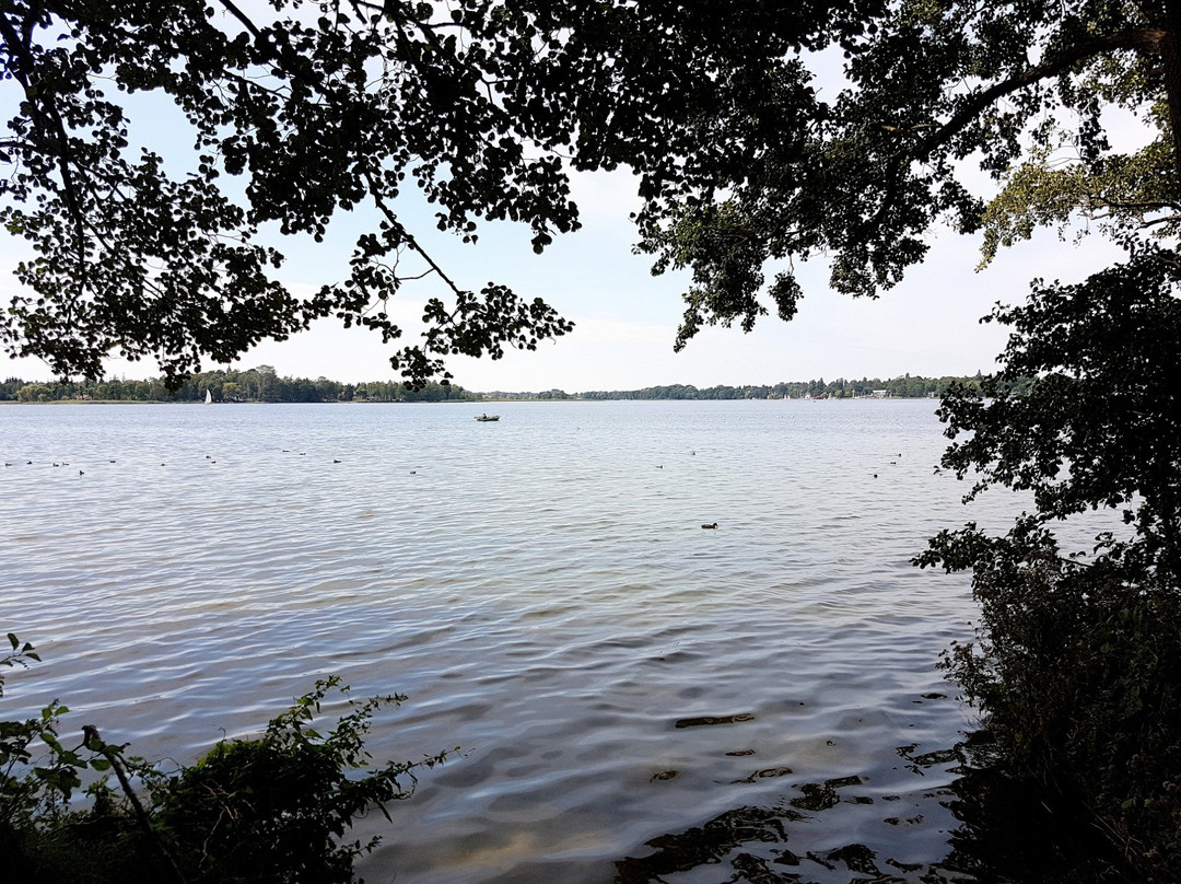Lake Kierskie景点图片