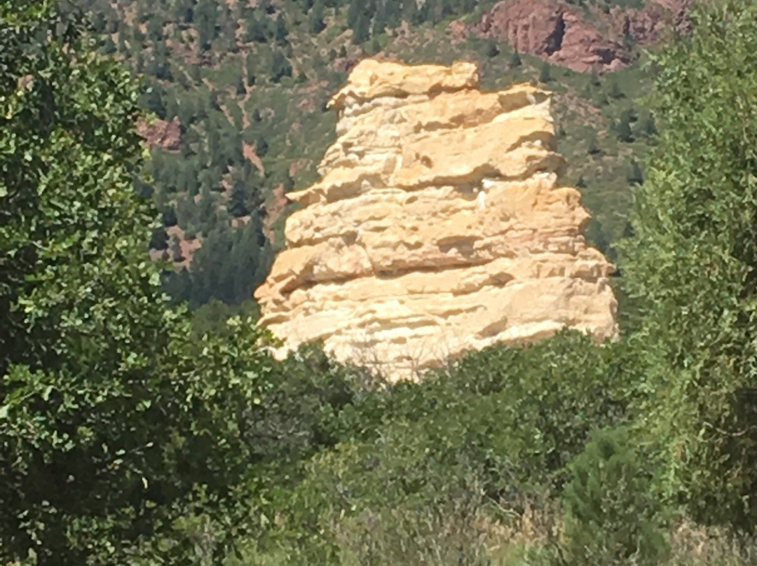 Monument Rock Trail-Monument必去景点