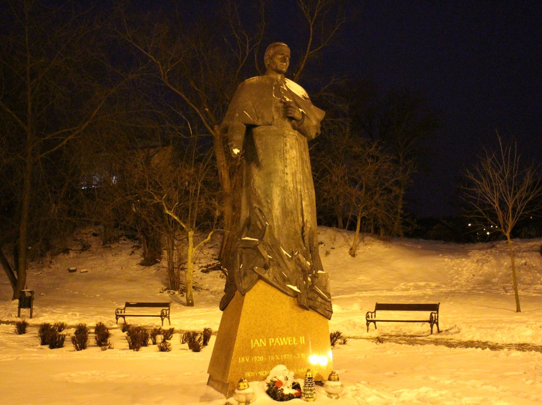 Statue of John Paul II景点图片