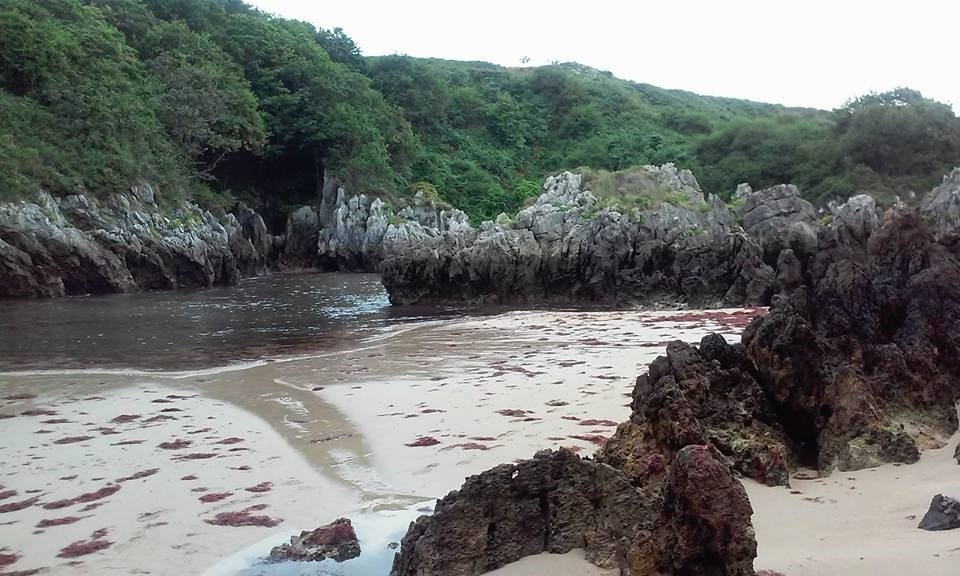 Playa de Berellin-Prellezo必去景点