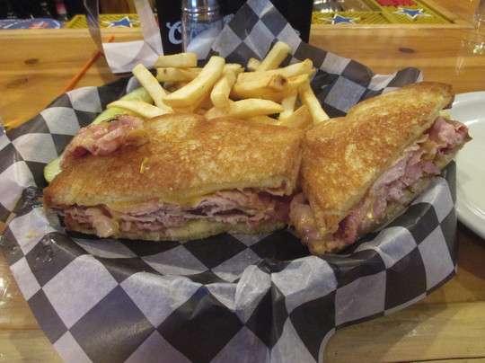 Bethel餐馆和美食-Oak Roads Grille