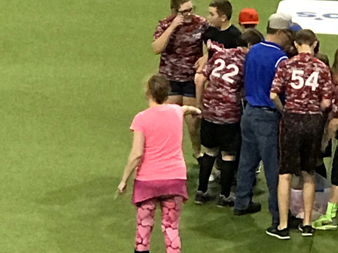 Cable Dahmer Arena-Independence必去景点