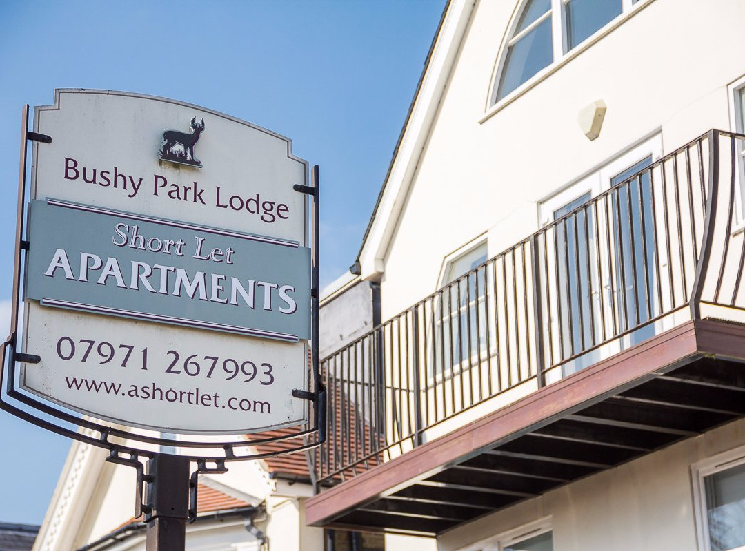 Bushy Park Lodge