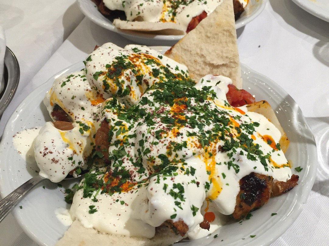 U.G.A.B. Cena de Los Viernes y Sabados