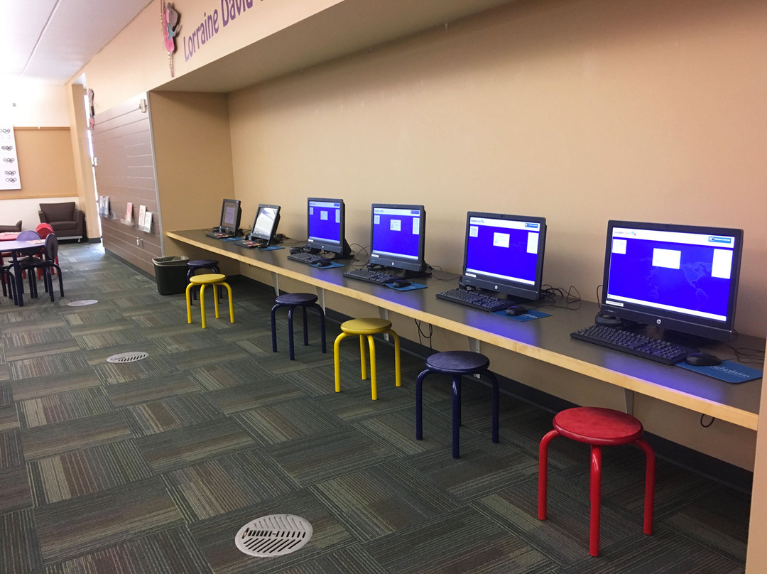 Erie Community Library-Erie必去景点