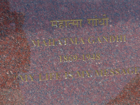 Mahatma Gandhi Statue-华盛顿特区必去景点