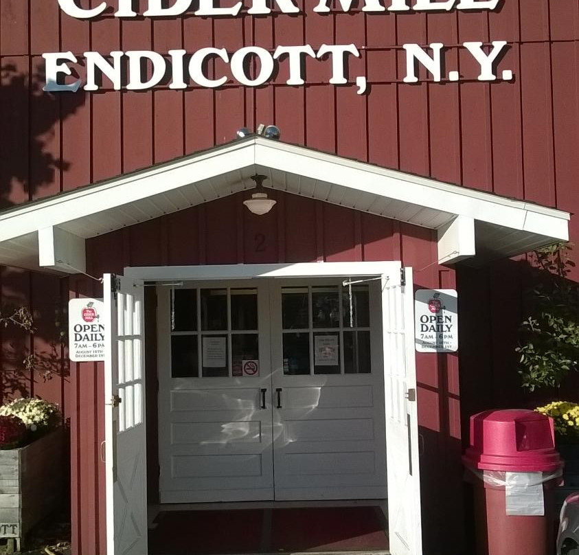 Cider Mill Playhouse-Endicott必去景点