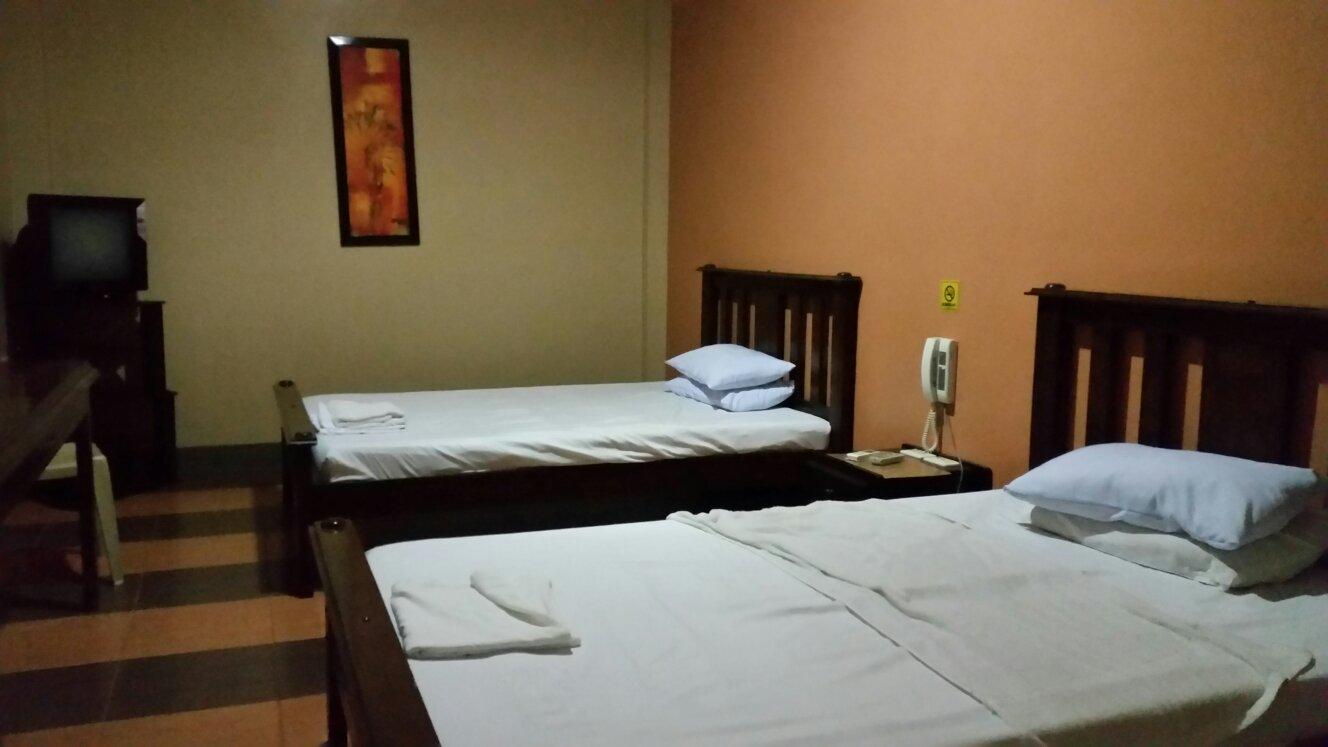 City Coast Hotel-浴室