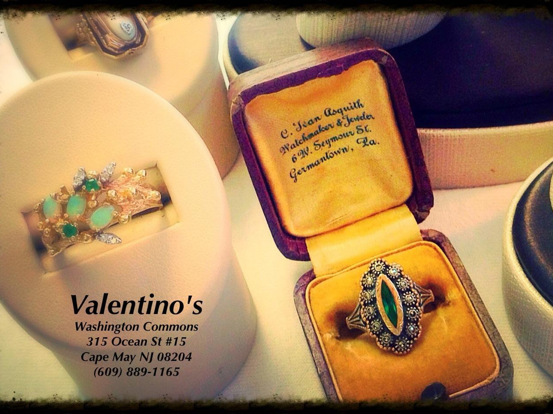 Valentino's景点图片