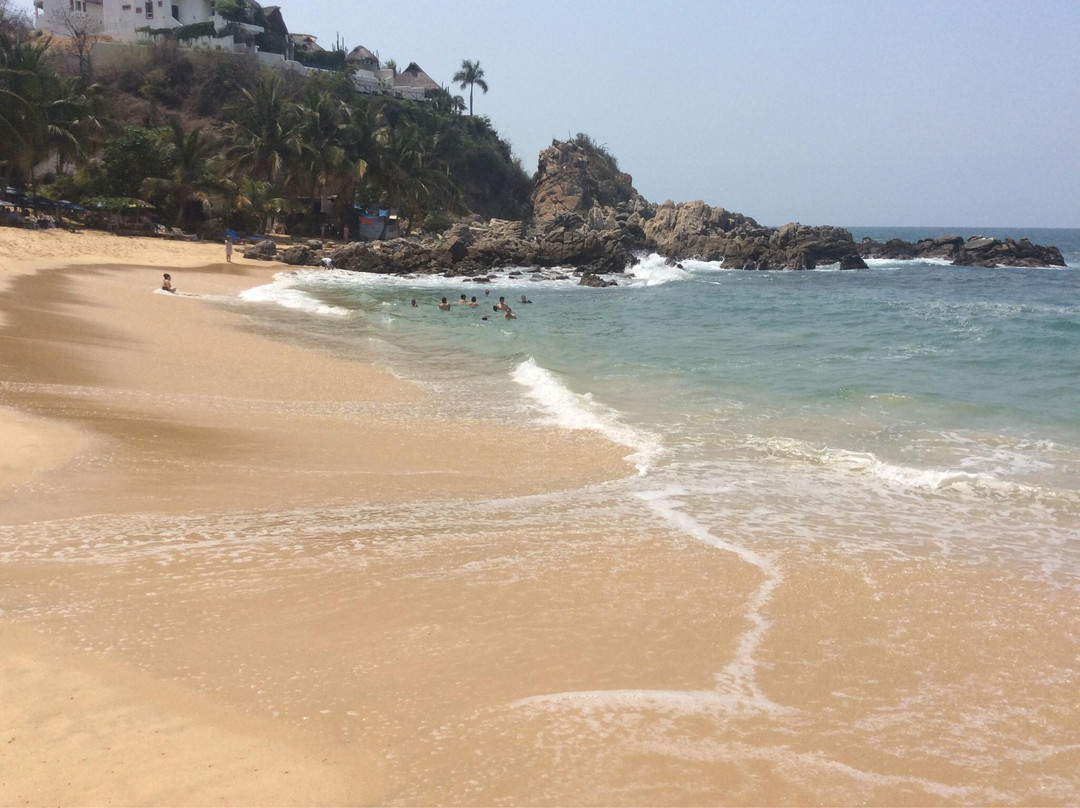 B Surfer Surf School-埃斯孔迪多港必去景点